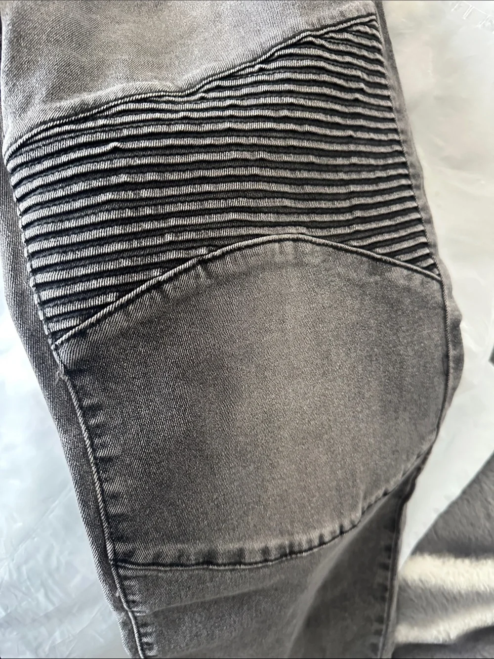 Lazer Men's Slim Skinny Jeans in Washed Gray